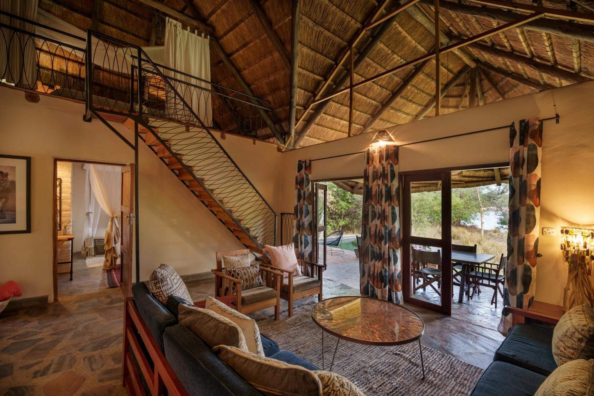 Chundukwa River Lodge - Self Catering House Лівінґстон Екстер'єр фото